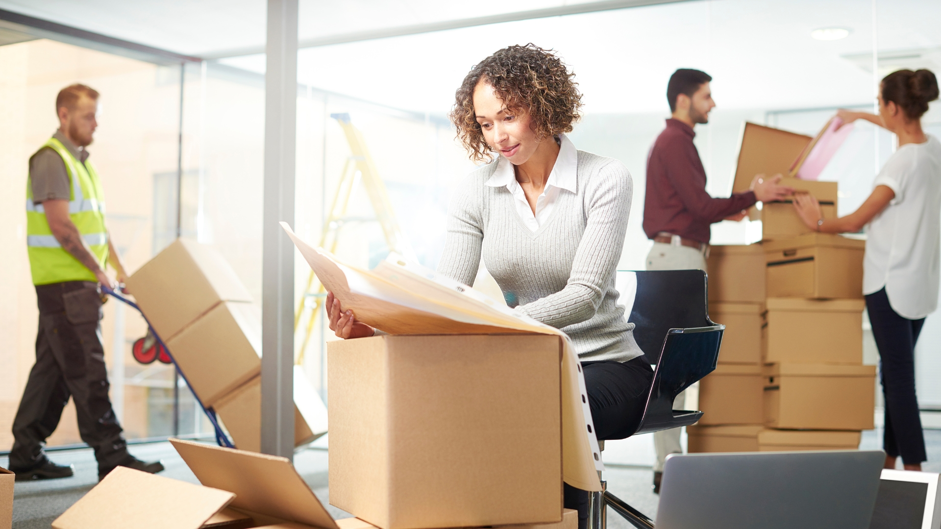 How Do You Choose The Right Office Shifting Company?