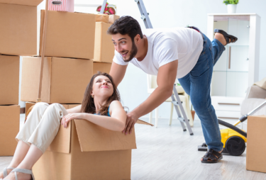 What's the Best Approach to Unpacking and Settling Into a New Home?